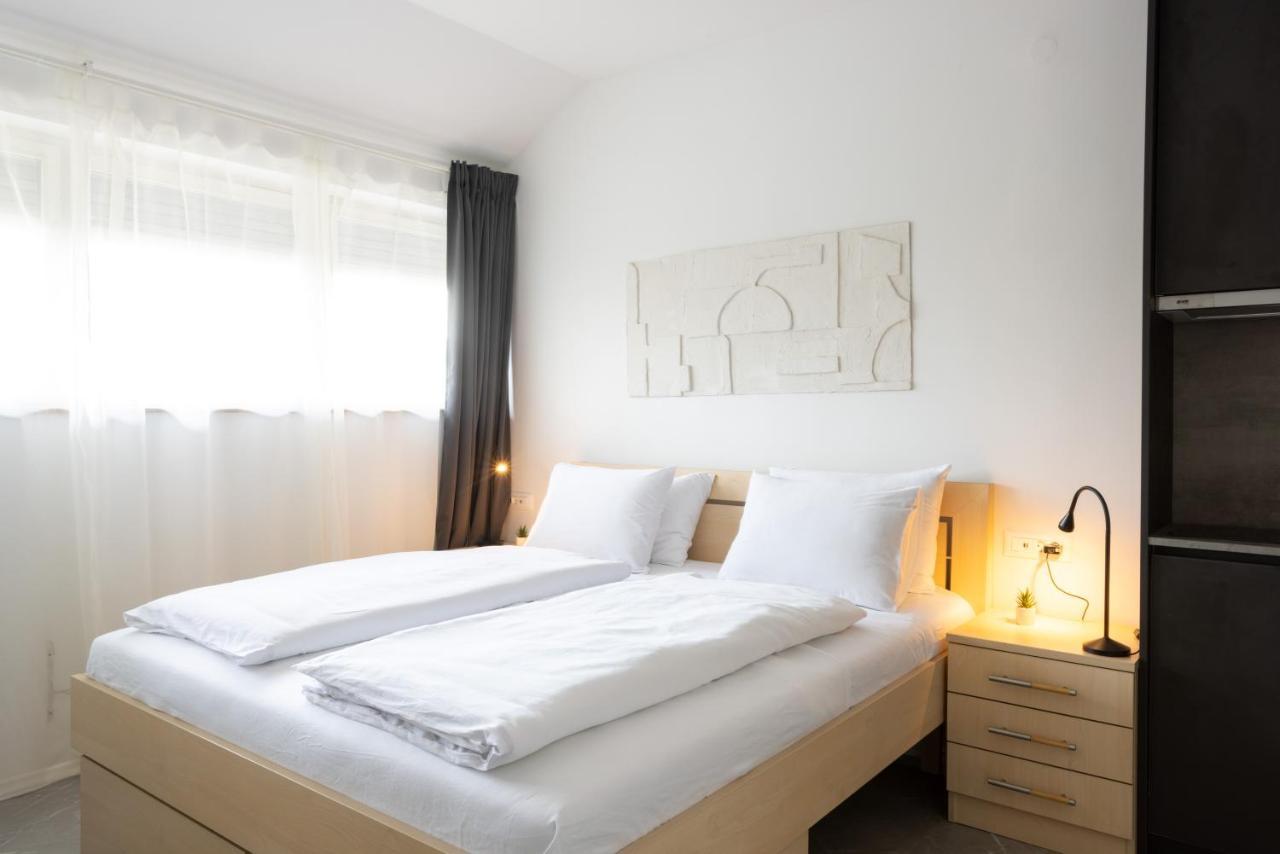 Apartments Trzin-Mlake W Free Parking Extérieur photo