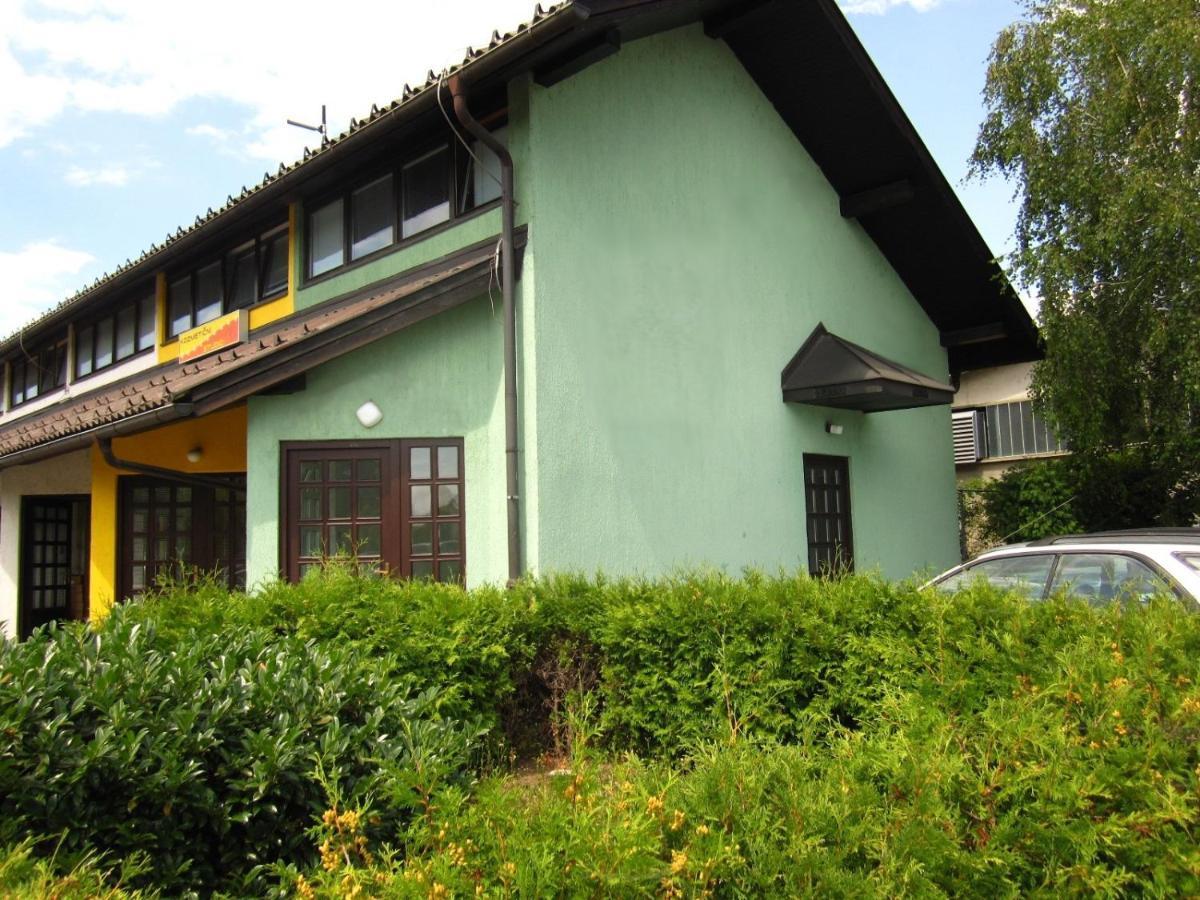 Apartments Trzin-Mlake W Free Parking Extérieur photo